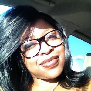 Meet your Posher, Tee